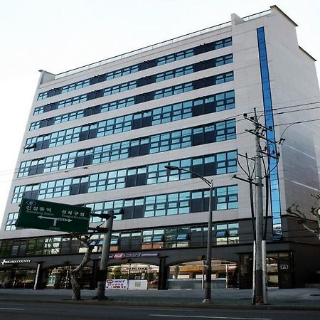 Richen County Hotel Seul Esterno foto