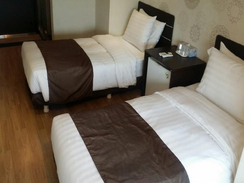 Richen County Hotel Seul Esterno foto