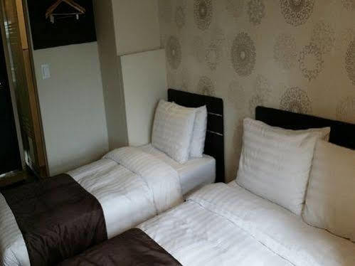 Richen County Hotel Seul Esterno foto